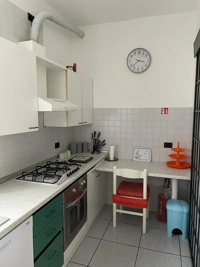 Casa Maria-Appartamento In Villa Ispra Italy