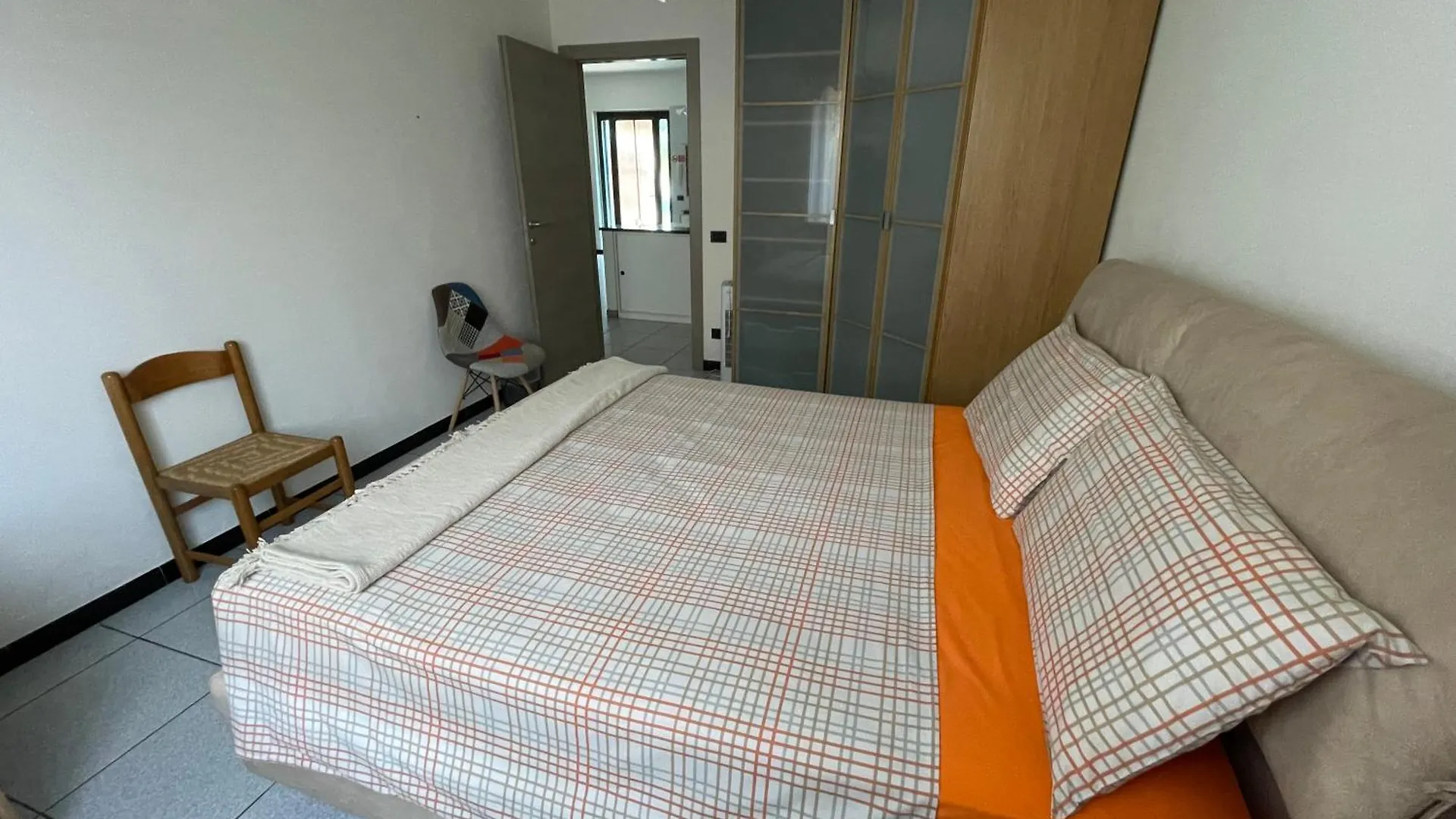 Apartment Casa Maria-Appartamento In Villa Ispra